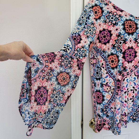 Coco Bianco Colorful Bell Sleeve Tie Back Pink Blue White Blouse Size M - Picture 4 of 14